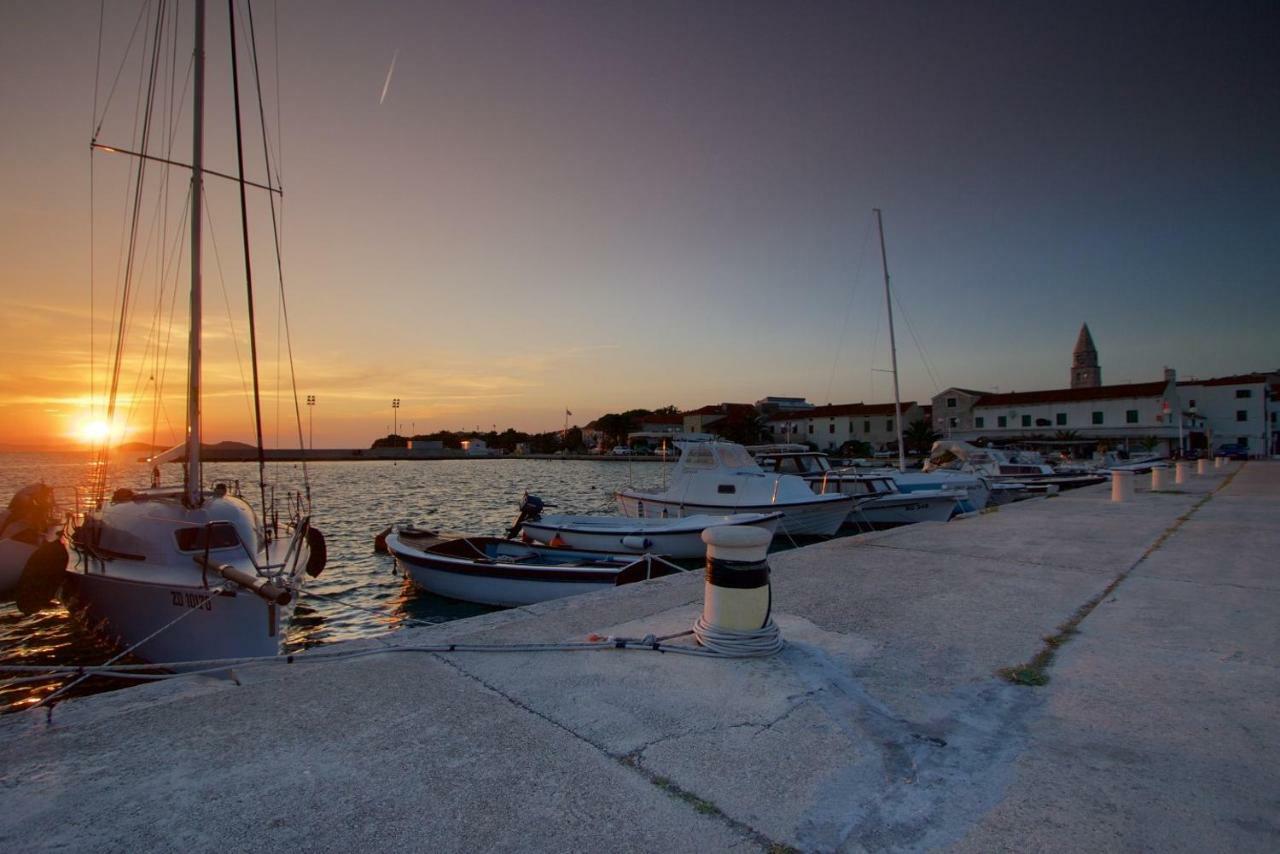 Apartments Fjaka Sveti Filip i Jakov Buitenkant foto
