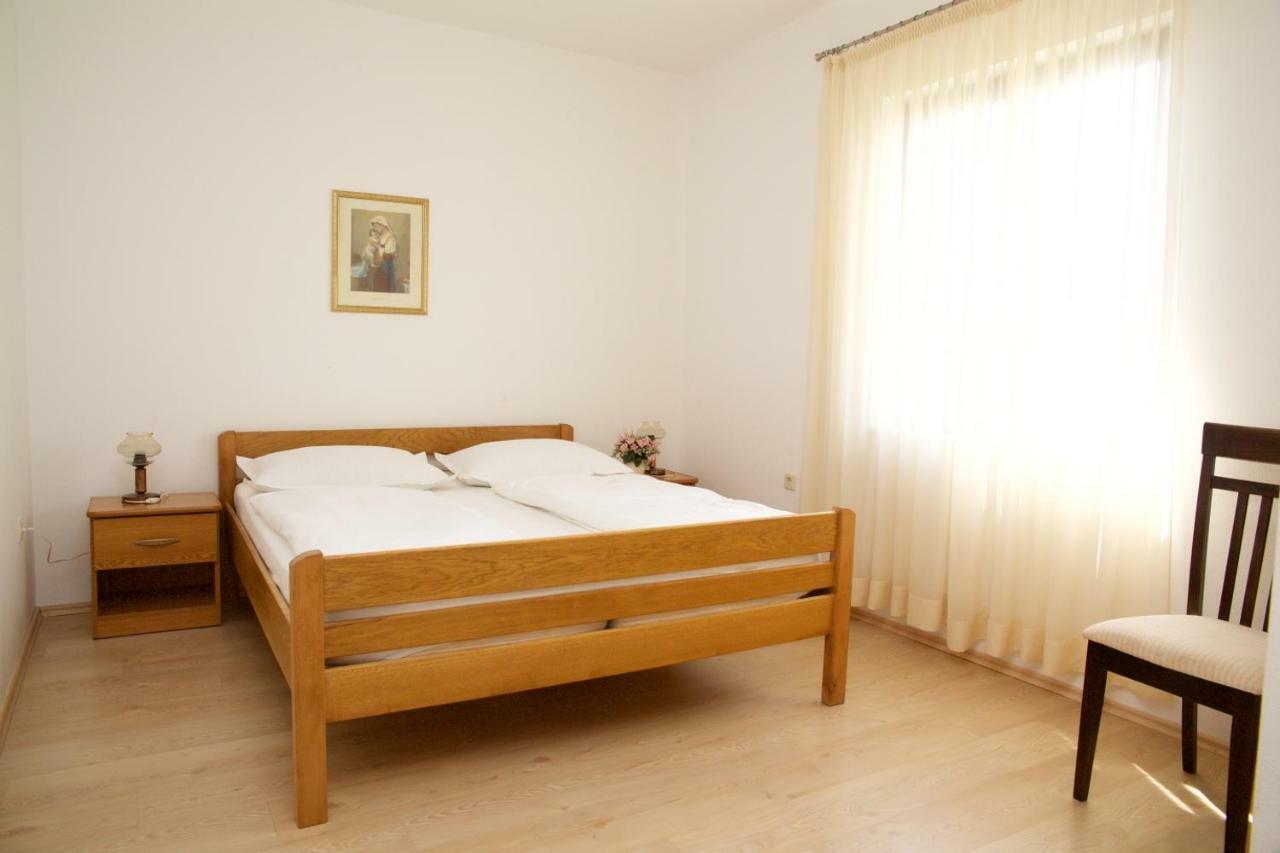 Apartments Fjaka Sveti Filip i Jakov Buitenkant foto