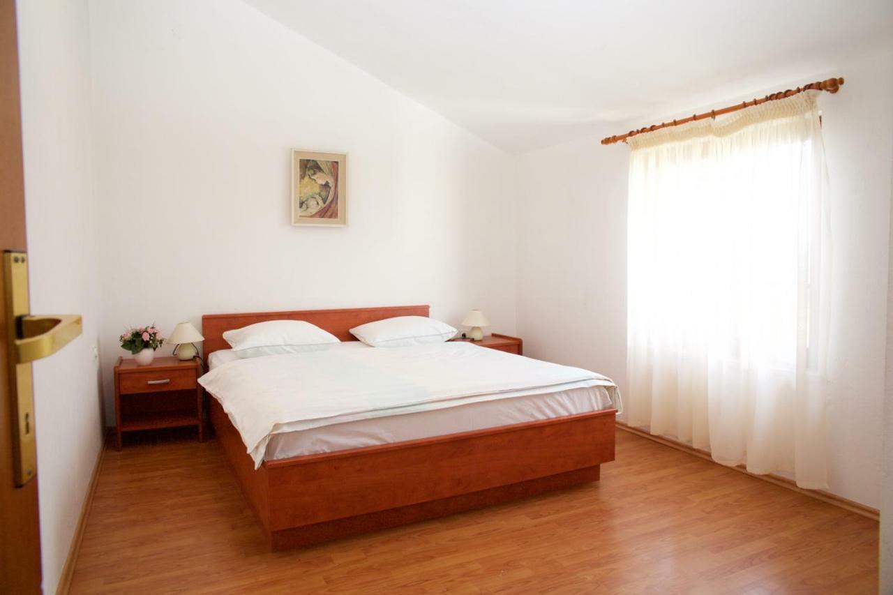 Apartments Fjaka Sveti Filip i Jakov Buitenkant foto